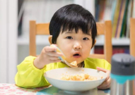 娱乐吃瓜酱喊着要吃饭